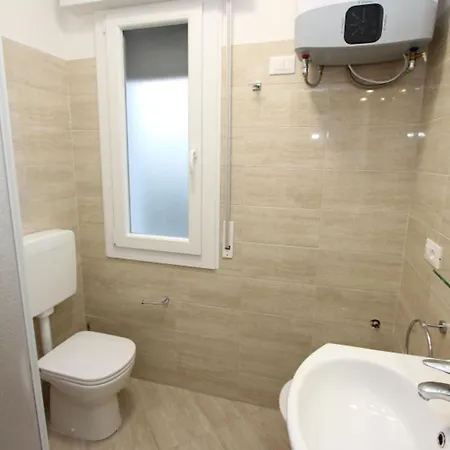 Διαμέρισμα In A With Private Garden