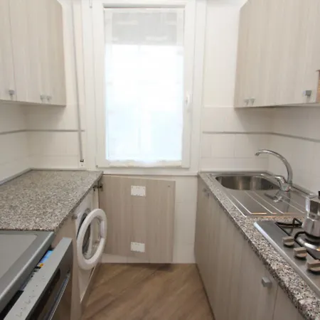 In A With Private Garden Lägenhet