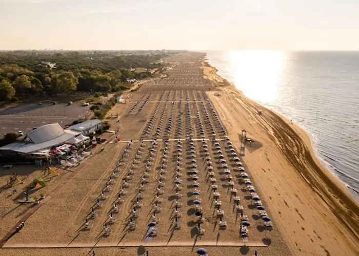 In A With Private Garden Апартаменты